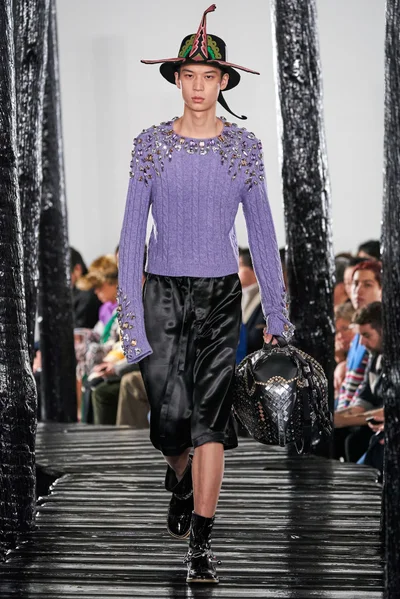 Look 22